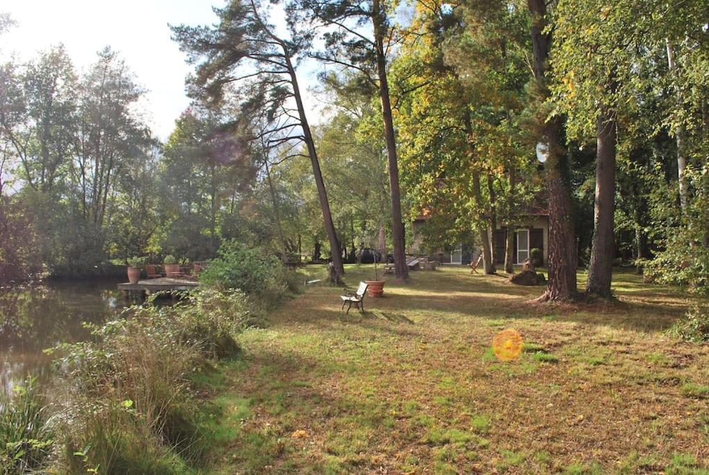 Paradis Perdu En Sologne Avec Plage Privee Villeny 外观 照片